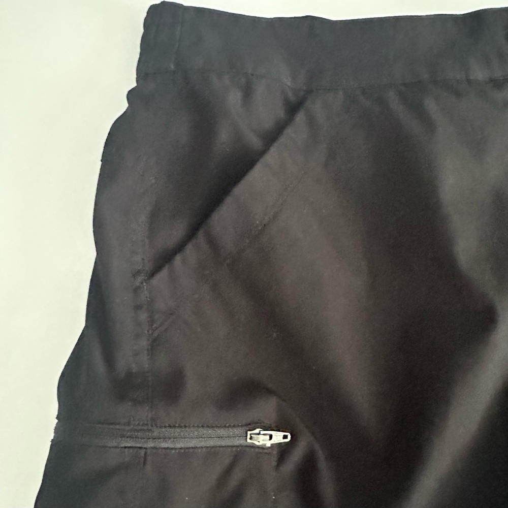 32 Degrees Women's Black Skort with Zip Pocket - Picture 2 of 7